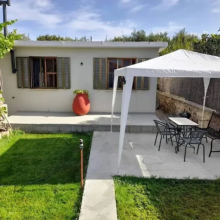 Beebe's House Apartment Pesadha
